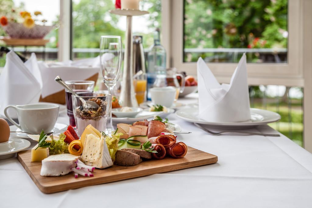 Spa Hotel Amsee Waren  Bagian luar foto