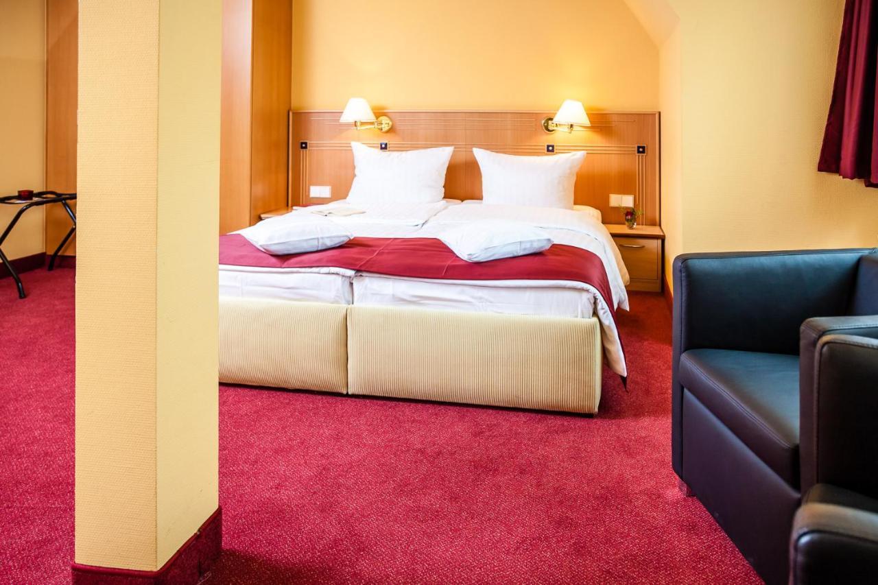 Spa Hotel Amsee Waren  Bagian luar foto